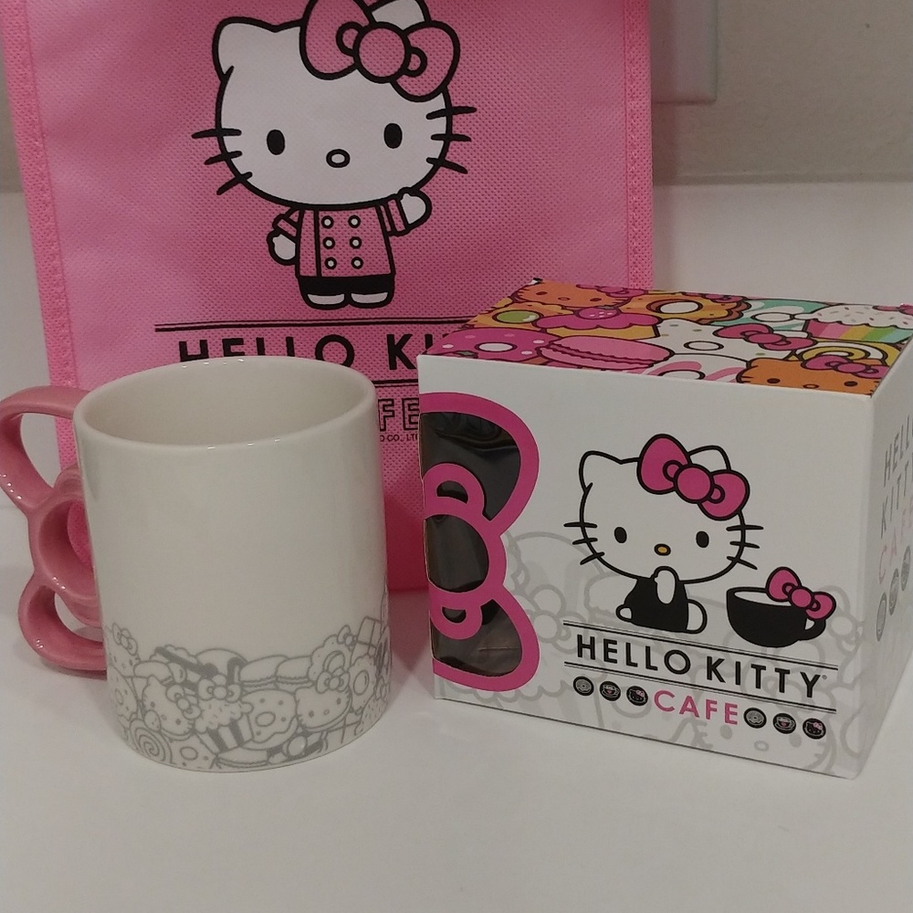 Hello Kitty cafe ceramic mug